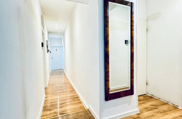 5BR Apt 10min to Matzleinsdorfer