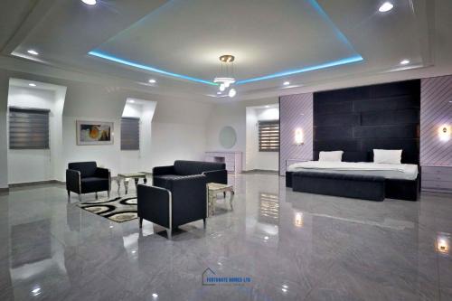6 Bedroom Duplex in Gwarinpa