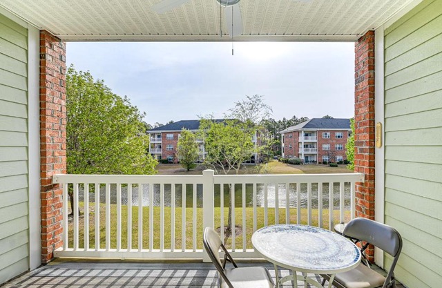 6 Mi to Myrtle Beach Hot Spots Cozy Condo!