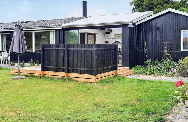 6 person holiday home in Rødvig Stevns