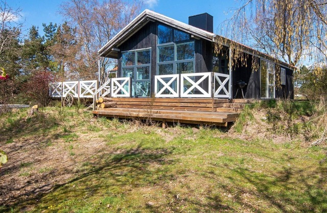 6 person holiday home in Knebel-By Traum