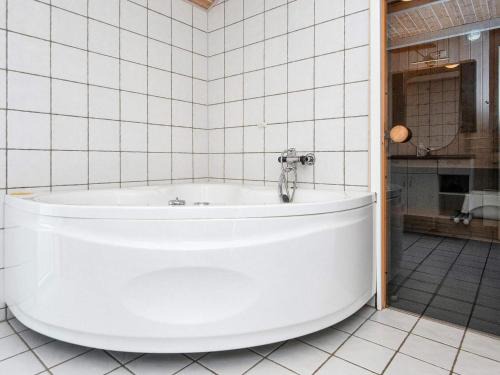 6 person holiday home in Børkop