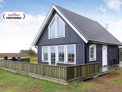 6 person holiday home in Læsø