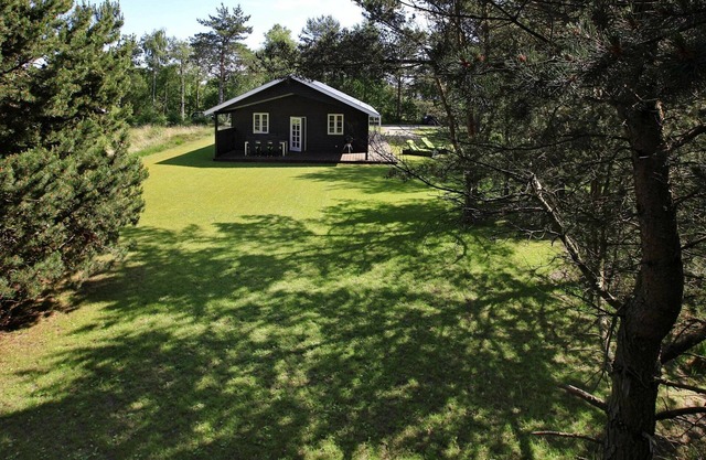 6 person holiday home in Læsø