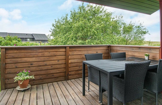 6 person holiday home in Rømø