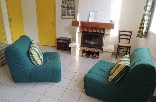 63g63979 - Courgoul - Gîte