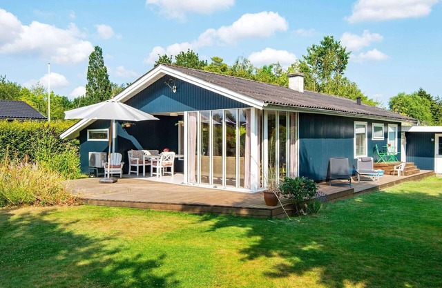 7 person holiday home in Rønde-By Traum
