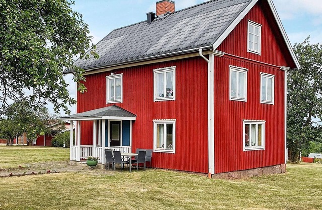 7 person holiday home in VIMMERBY