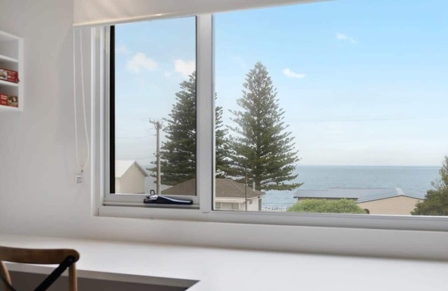 72 Seagull Ave Chiton