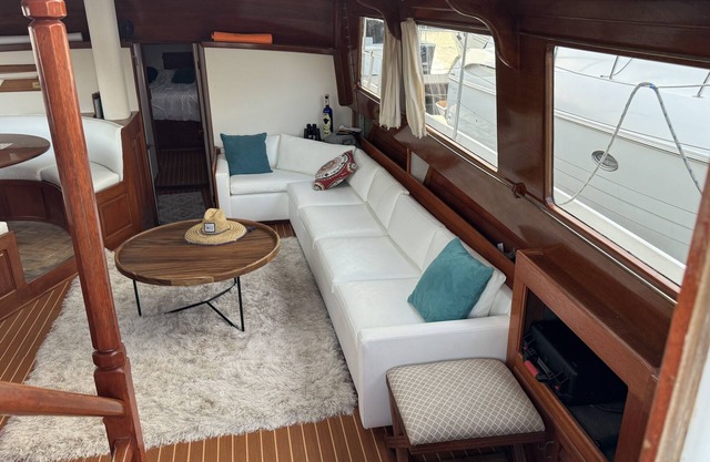 74 foot custom boat with lots of space