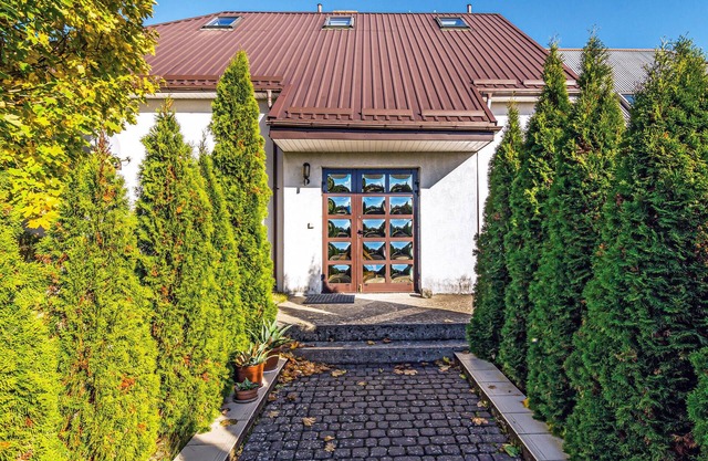 8 bedroom beautiful home in Miastko