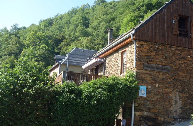 8 kilometers from Luchon - Gîte Penarots, 3 Epis with swimming pool