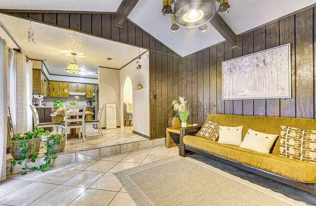 8 Mi to Downtown Little Rock: Home w/Patio