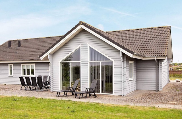 8 person holiday home in Store Heddinge
