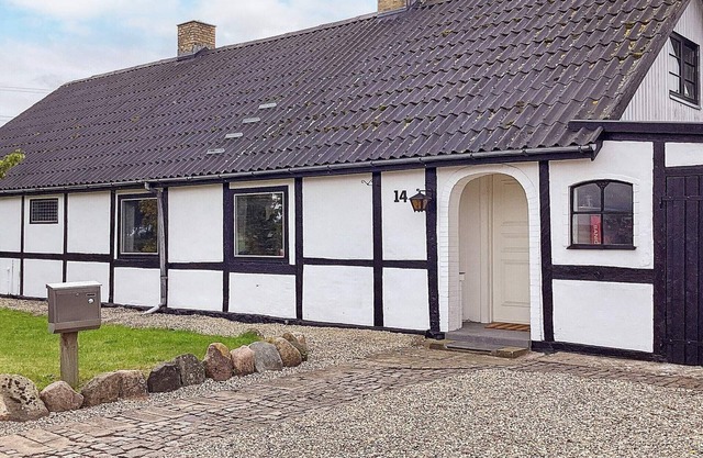 8 person holiday home in Sakskøbing-By Traum