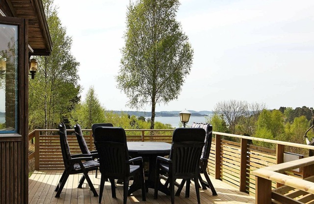 8 person holiday home in SVANESUND