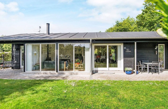 8 person holiday home in Glesborg