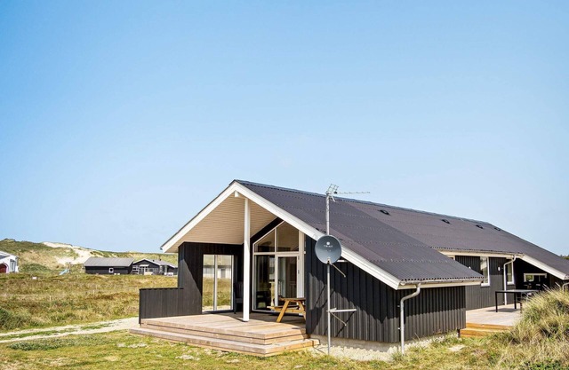 8 person holiday home in Harboøre-By Traum