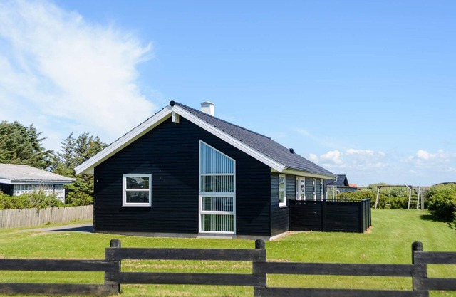 8 person holiday home in Løkken