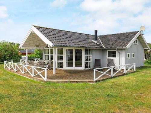 8 person holiday home in Lemvig-By Traum