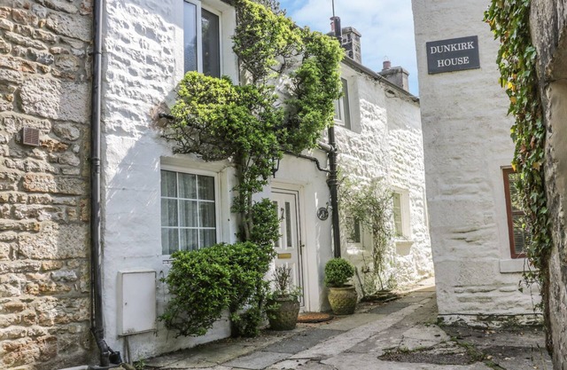 8 Stonegate