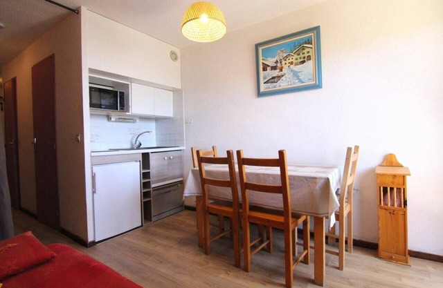 80m from shops, 2nd floor, tv, ski locker, 22m², Alpe d'Huez