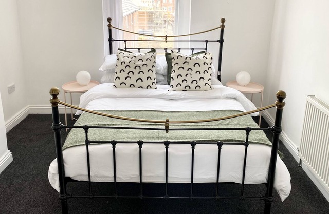 89 St. John's Road Terrace House