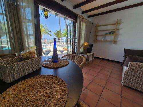 8i Ocean Front Playa 4