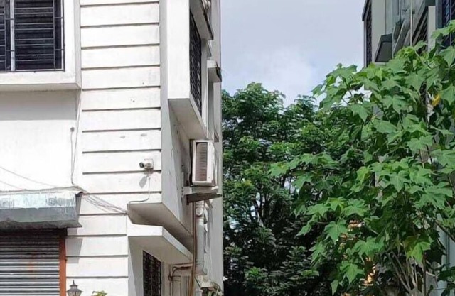 9-bedroom building in fabulous Kolkata with WiFi, fitness room, AC