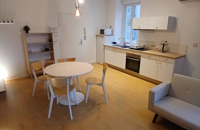 A 2 pas du Centre Appartement Chaleureux Lumineux