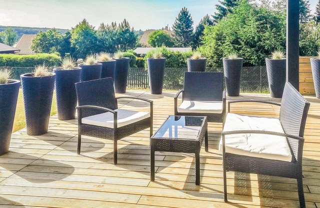 A beautiful holiday home in the picturesque village of Zbychowo, in a landscaped park.