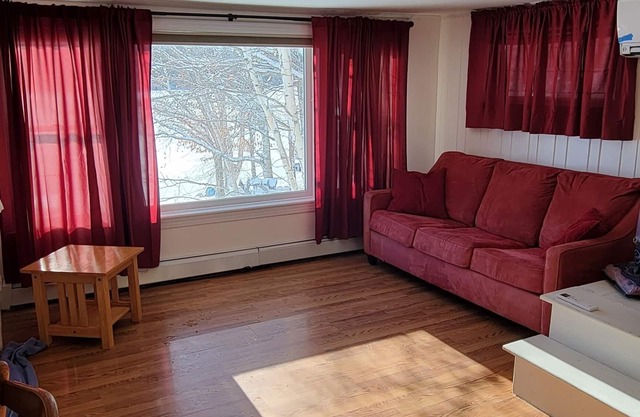 A beautiful two Bedroom house located on Green Lake in Maine.