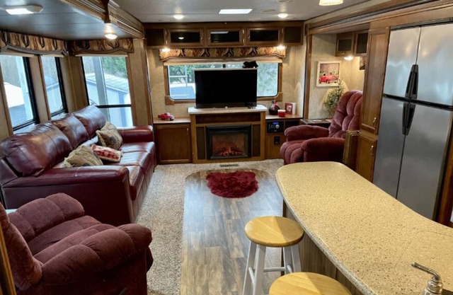 A calm, quiet getaway in the beautiful North Georgia Mountains.