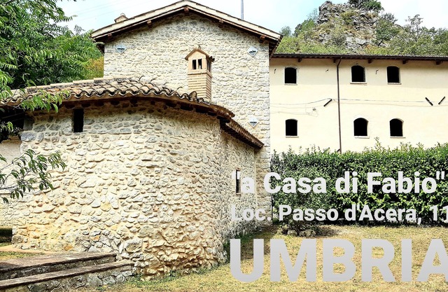 "a Casa di Fabio" digitaldetoxholidays, a tower in the hills of Umbria.