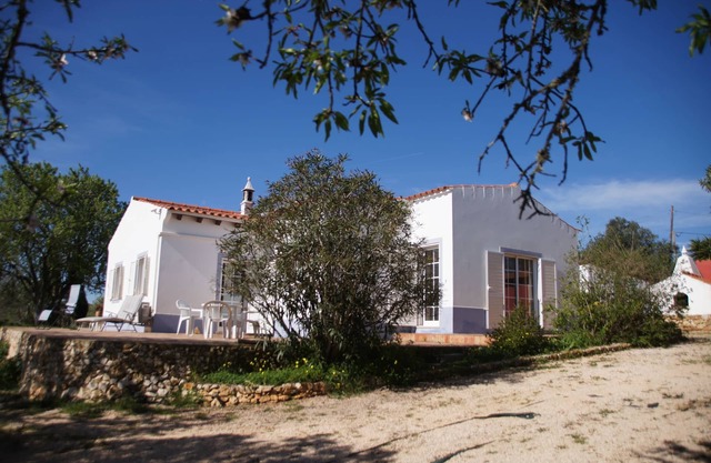 A COTTAGE IN THE LAGOS COUNTRYSIDE