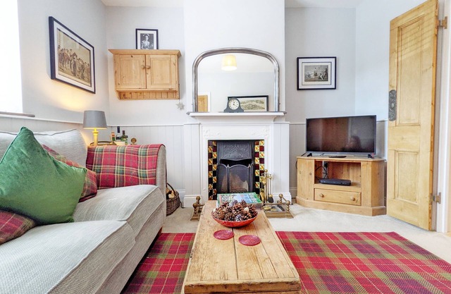 A family house that sleeps 8 guests in 4 bedrooms