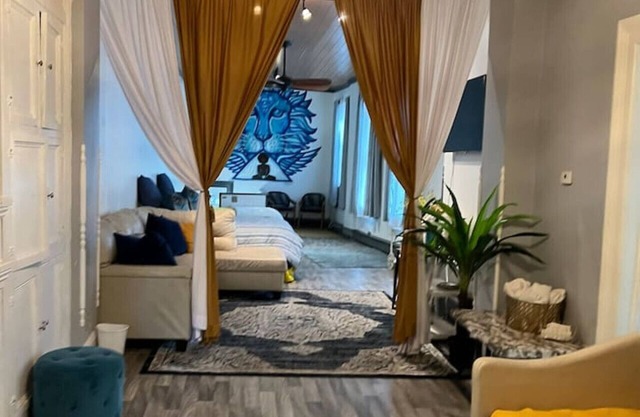 /A luxuryhome Near NYSCapital sleeps 10+W/D Grill