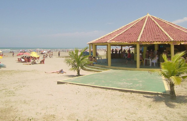 A MUST SEE HOUSE FOR RENT IN ITANHÁEM