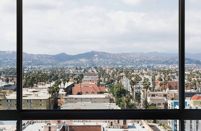 A Paradise-Like Escape! 4 Classy Units, Hills View, Outdoor Pool, Pets Allowed