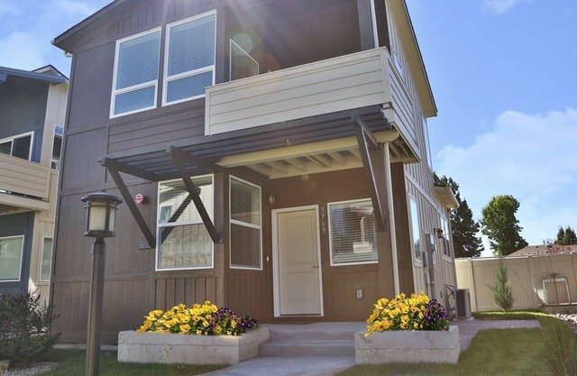 A park-like setting in this BRAND NEW build near the river