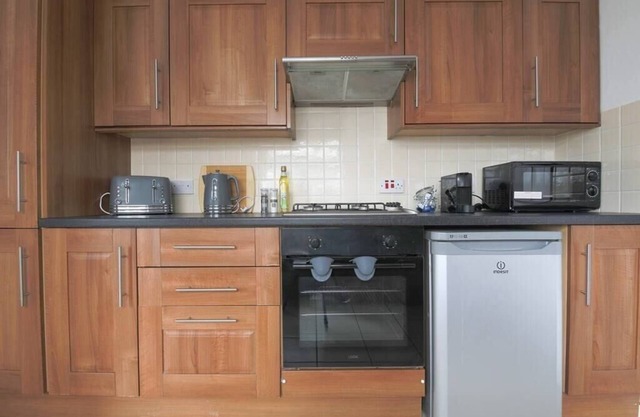 A Perfect 3BD Home away from Home Canton Cardiff