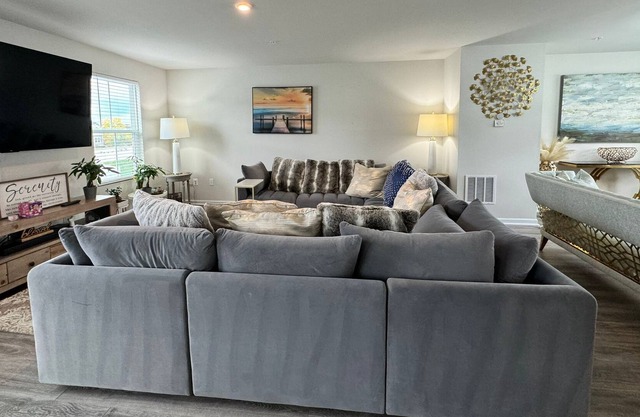 A private, calm and stylish-comfortable rooms