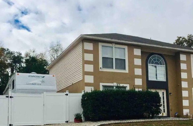 A Private RV Home Near Beach &Weeki Wachee Mermaid