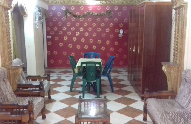 A room w/2 beds/FP in Alex - 20 mins from the sea