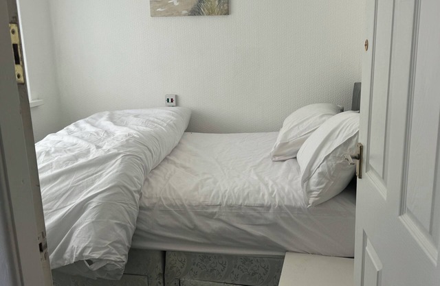 A Unique lovely room and shared bathroom