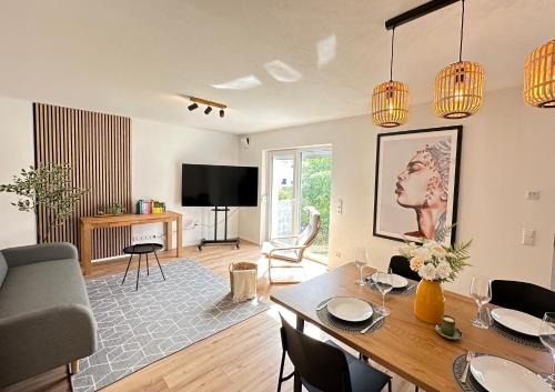 AB2 Luxuriöse EG-Wohnung mit Gartenblick & Garage - 3 Min zur S-Bahn - Nähe Messe Stuttgart, Daimler & IBM - Ideal für Familien & Geschäftsreisende