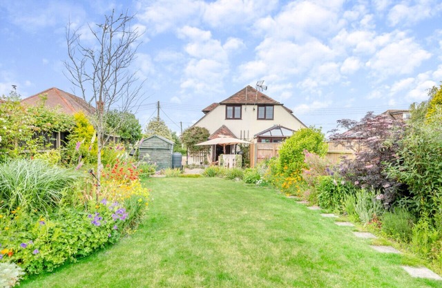 Abbeydale - Three Bedroom House, Sleeps 5