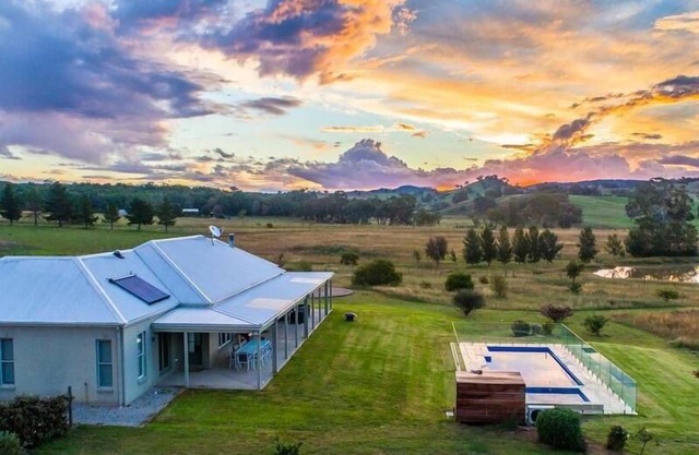Abingdon House - Luxury Mudgee Farm Stay