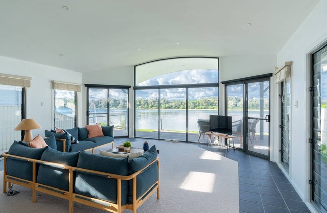 Absolute waterfront beach house