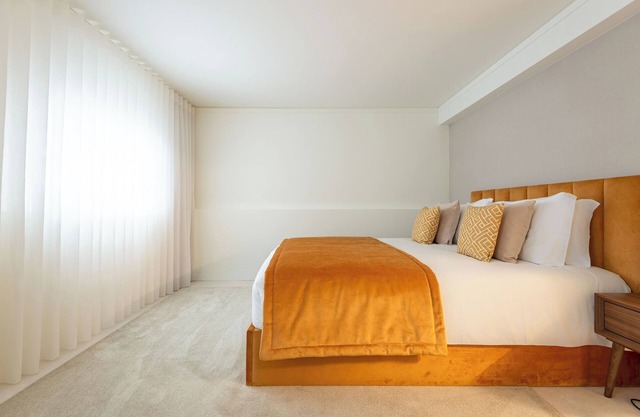 ACM011 | 2BD Spacious Duplex